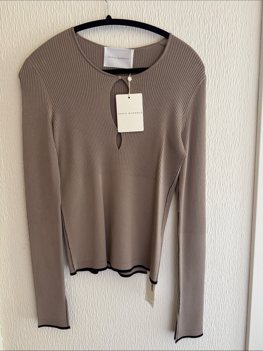 Maria McManus Taupe Long-Sleeve Ribbed Keyhole Top